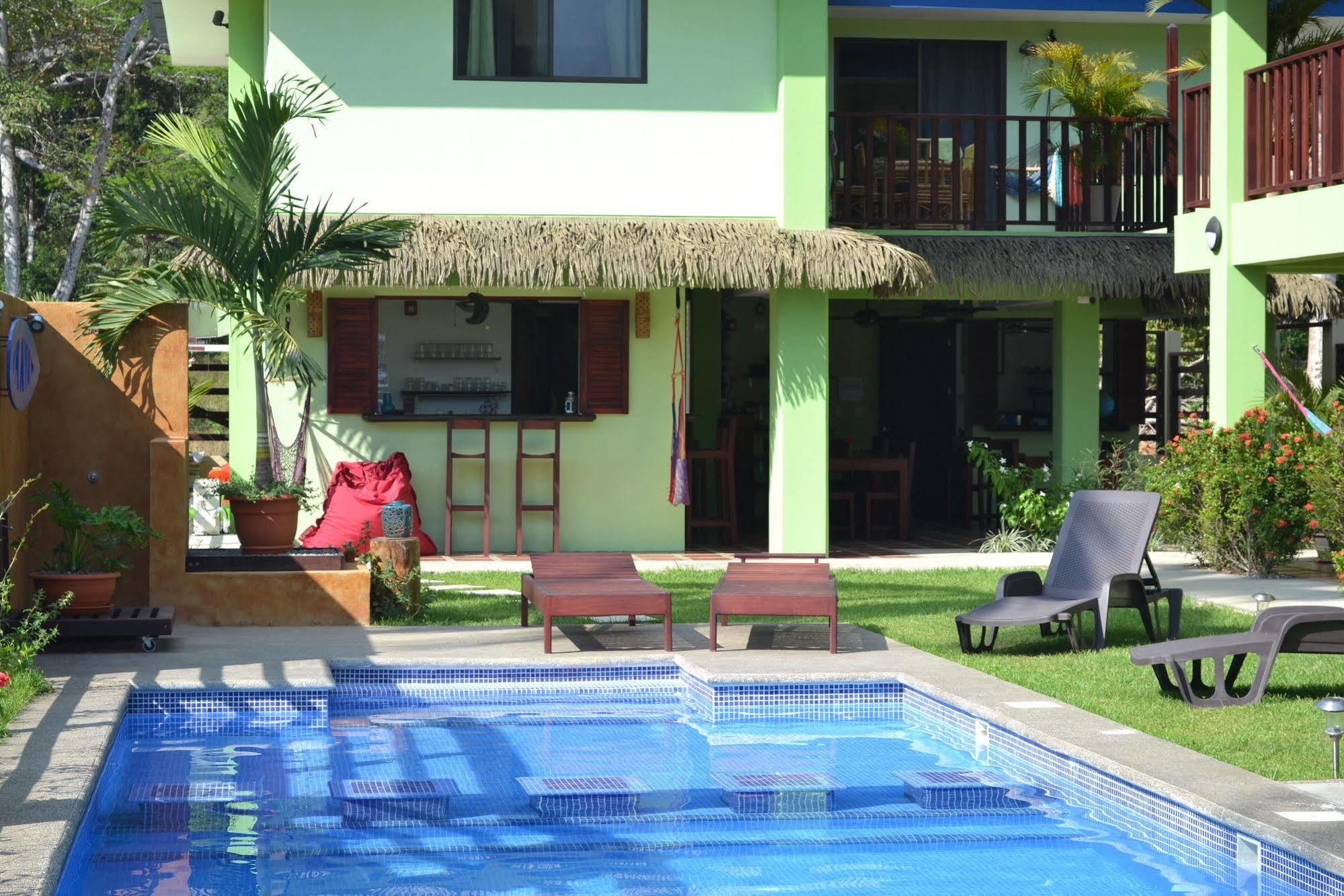 Mavi Surf Hotel Dominical Exteriér fotografie